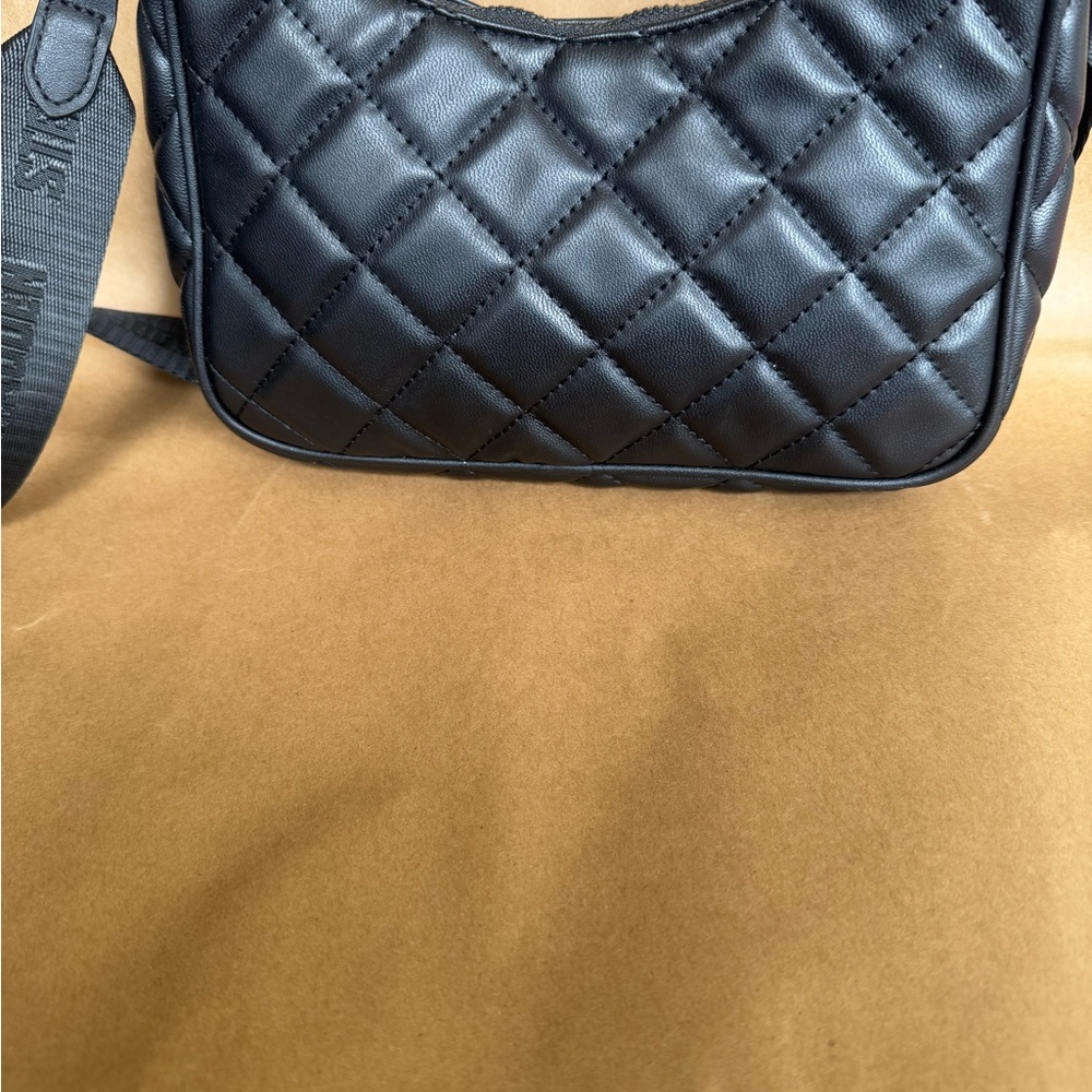STEVE MADDEN BTAMELA QUILTED CROSSBODY BAG  NWOT - Picture 4 of 16